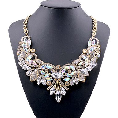 baratos Colares-Mulheres Azul Vermelho Branco Cristal Colares Declaração Colares Statement senhoras Luxo Europeu Chunky Acrílico Liga Branco Vermelho Azul 49 cm Colar Jóias Para Festa Festa de Noite